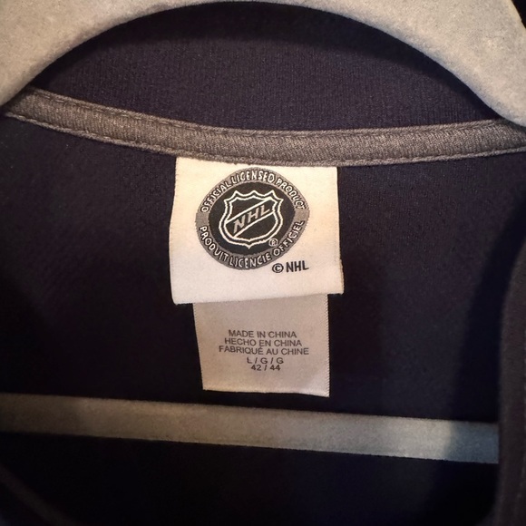 Men’s Nashville Predators Navy Blue NHL Apparel - Picture 4 of 7